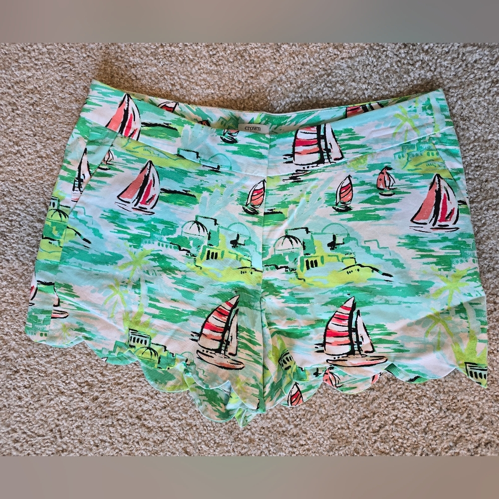 Crown & Ivy Shorts